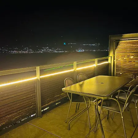 Bellavista Giulia On Διαμέρισμα Ντέρβιο